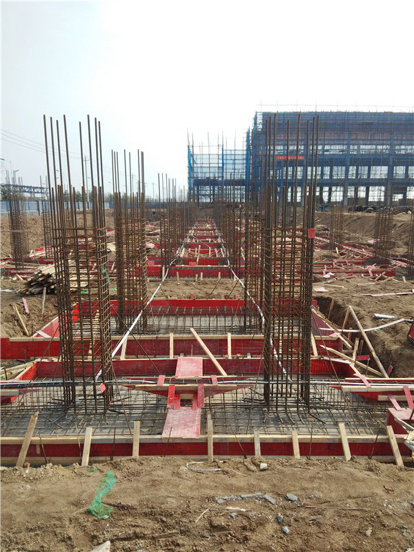 土石方基礎施工